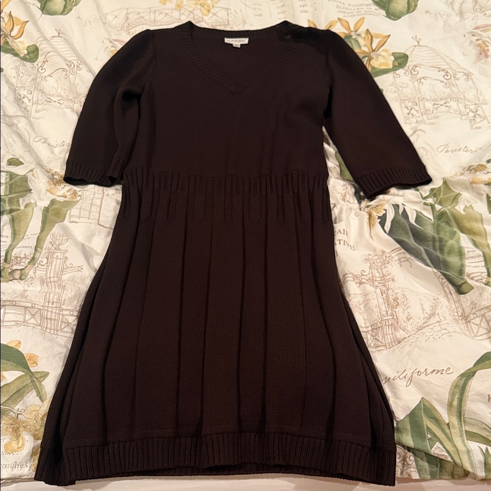Brown Knit Dress with V-Neck. St. John sport